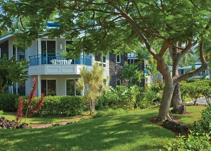 Holua Resort